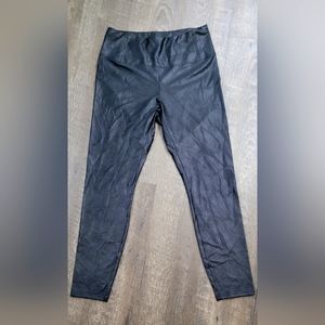 Maison d' Amalie Paris Leggings Faxu Leather Finish Women's M Black Mid Rise